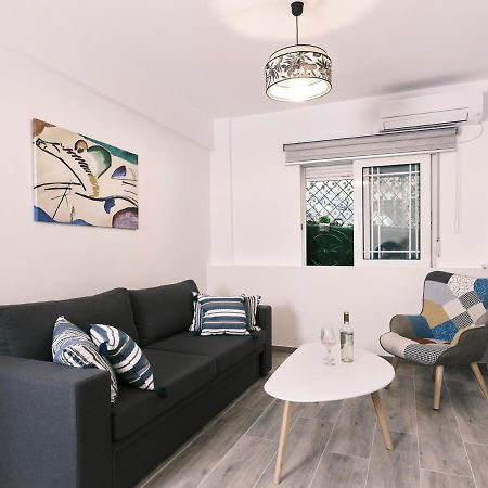 "Under The Olive Tree"- Beautiful Apartment In The Heart Of Αθήνα Εξωτερικό φωτογραφία